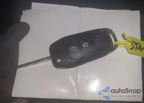 2022 Ford Escape S z USA, uszkodzony, nr VIN 1FMCU9F65NUB64633